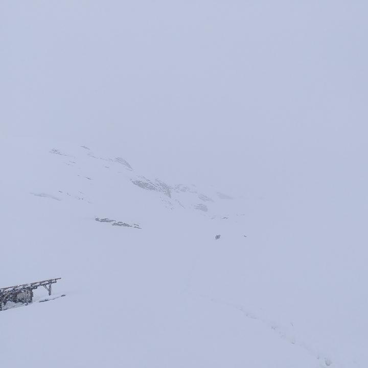 Im Hengliboden sind grosse Schneemengen gefallen und es besteht erhebliche Lawinengefahr